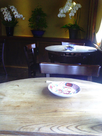 ���[�X�f��